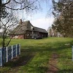Reetdachkate Am Feldrand Mit Grandiosem Weitblick Σαλέ
