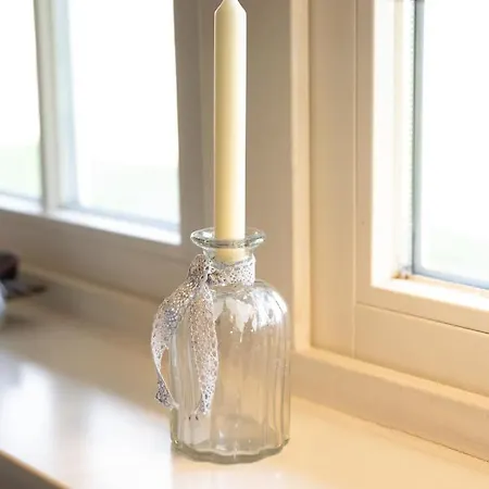 Reetdachkate Am Feldrand Mit Grandiosem Weitblick *