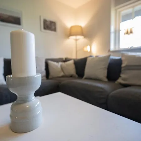 Reetdachkate Am Feldrand Mit Grandiosem Weitblick Chalet *