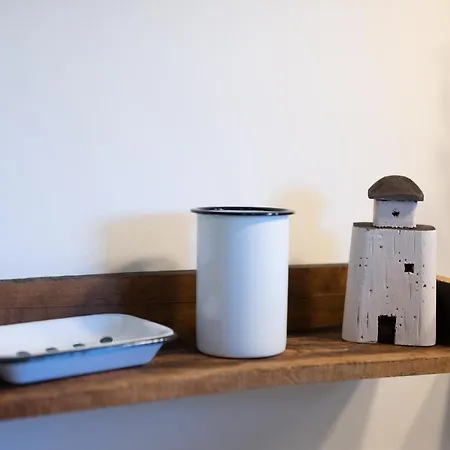 Reetdachkate Am Feldrand Mit Grandiosem Weitblick Chalet Damlos