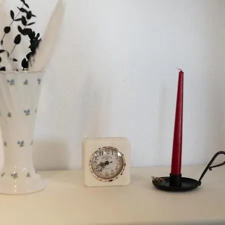 Reetdachkate Am Feldrand Mit Grandiosem Weitblick