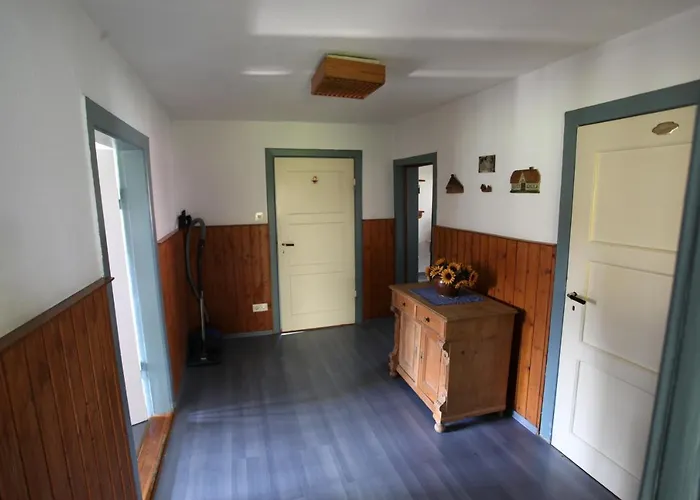 Reetdachkate Am Feldrand Mit Grandiosem Weitblick Alpehytte *