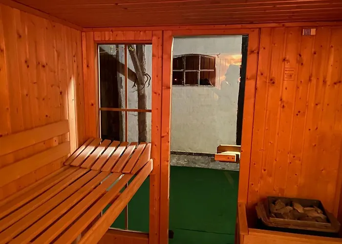 Reetdachkate Am Feldrand Mit Grandiosem Weitblick