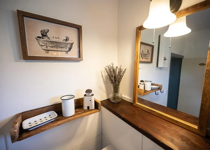 Reetdachkate Am Feldrand Mit Grandiosem Weitblick Damlos