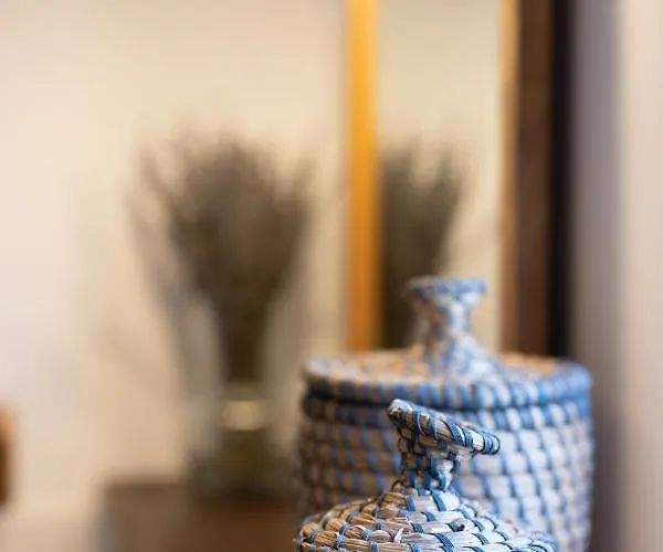 Reetdachkate Am Feldrand Mit Grandiosem Weitblick *