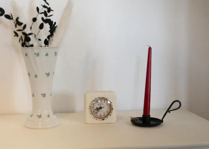 Reetdachkate Am Feldrand Mit Grandiosem Weitblick