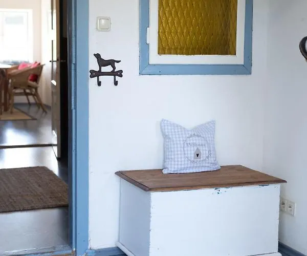 Reetdachkate Am Feldrand Mit Grandiosem Weitblick Alpehytte *